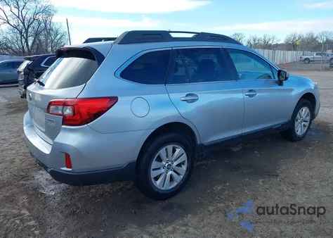 2015 Subaru Outback 2.5I Premium z USA, uszkodzony, nr VIN 4S4BSACC0F3331873